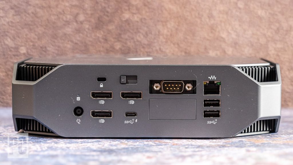عيوب جهاز HP Z2 Mini G5