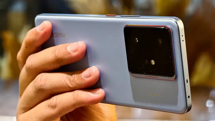 كاميرات وتصوير هاتف Realme GT 7