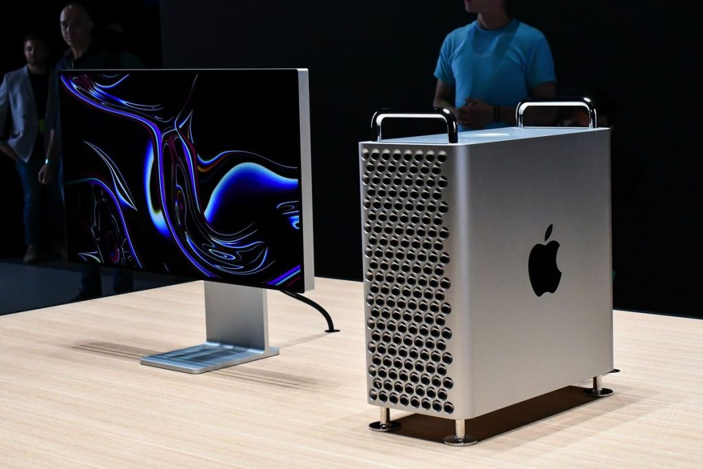 جهاز iMac Pro – أفضل أجهزة الكمبيوتر المكتبي للتصميم والجرافيك والمونتاج