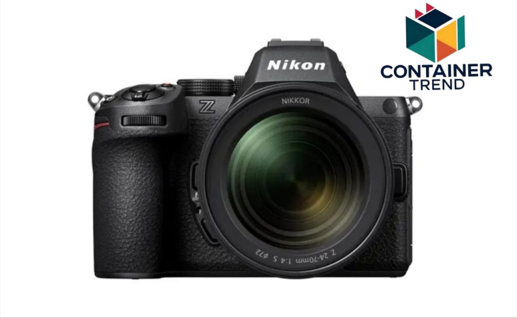 كاميرا Nikon Z7 II  توازن مذهل بين الأداء والسعر ضمن أفضل أنواع كاميرات نيكون للمصورين المحترفين