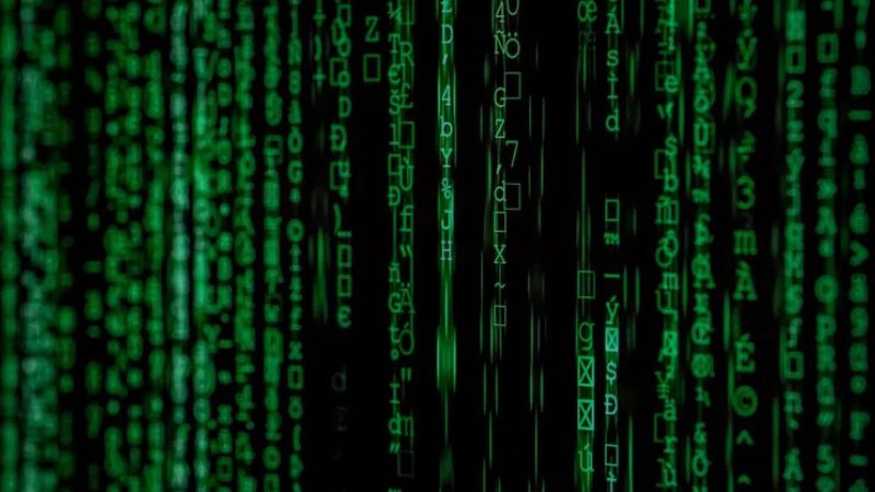 اختراق غامض لمنصة شهيرة يكشف بيانات الملايين.. وشركة طيران تتدخل قبل الكارثة