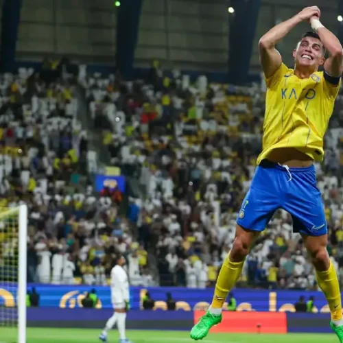 رونالدو يوافق مبدئيًا على ضم نجم الهلال إلى النصر 